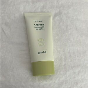 Heartleaf Calming Mineral Filter Sun Cream - Korean